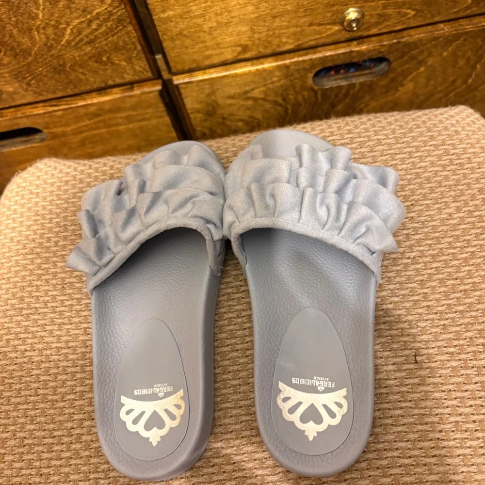 Fergalicious Slides - Picture 7 of 9